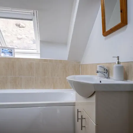 بيت للعطل Old Stables Loft